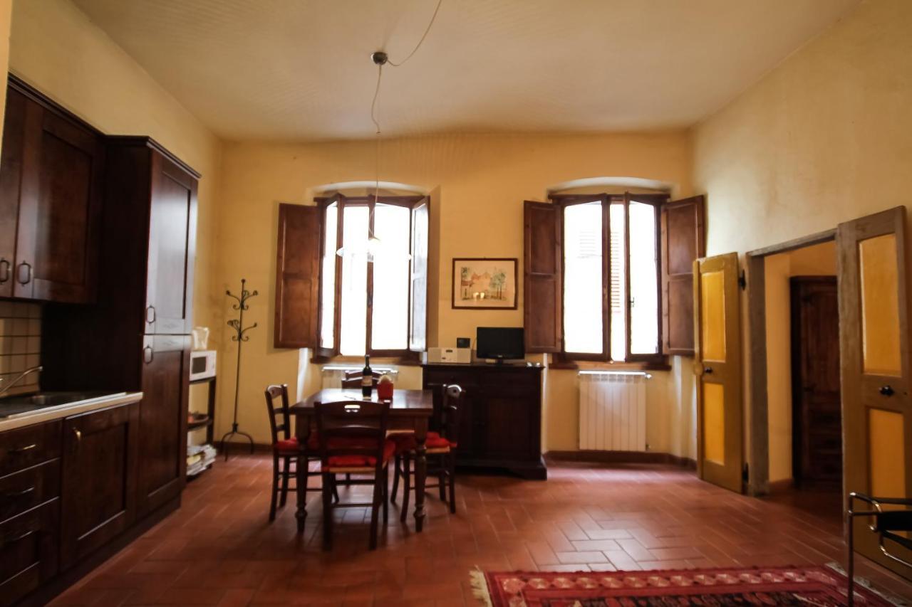 Apartamento Spazioso, Luminoso A 10 Min Ponte Vecchio E Palazzo Pitti , Ideale Per Coppie E Famiglie Florencia
